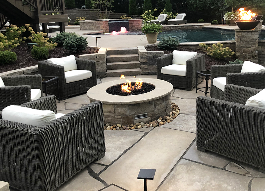 Six Sizzling Reasons to Add a Fire Pit to Your Outdoor Space this Year