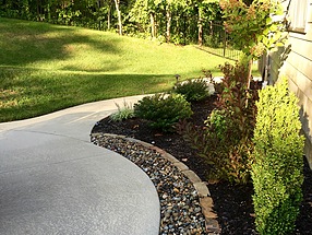 landscape design, st. louis landscape, flagstone, edging